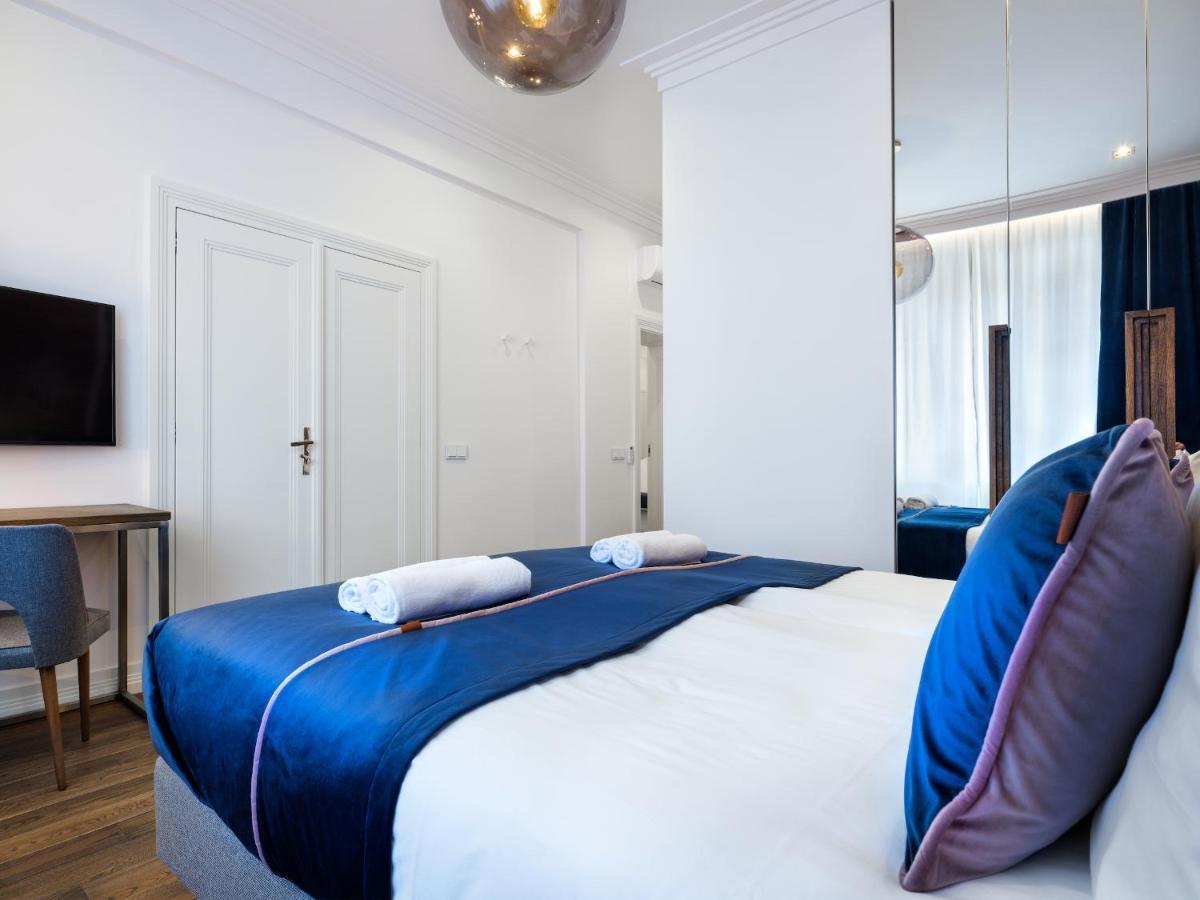 Tyzenhauz Grand Apartaments Krakow Luaran gambar
