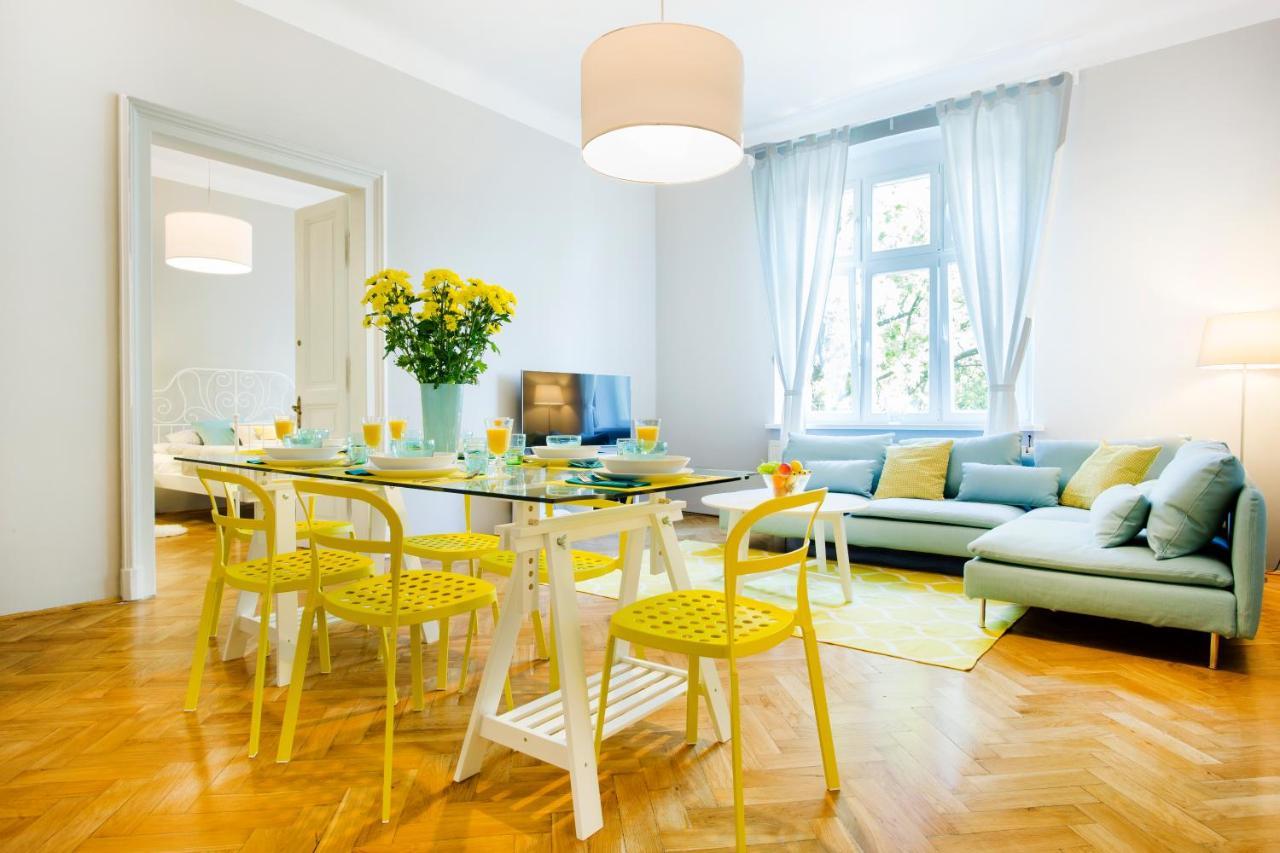 Tyzenhauz Grand Apartaments Krakow Luaran gambar