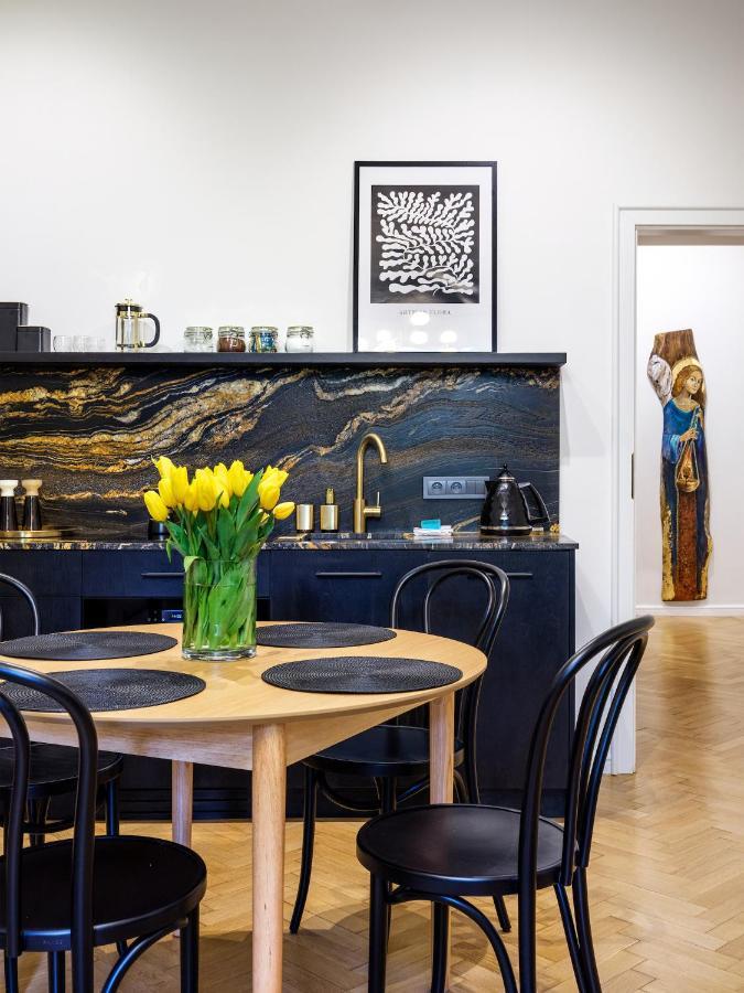 Tyzenhauz Grand Apartaments Krakow Luaran gambar