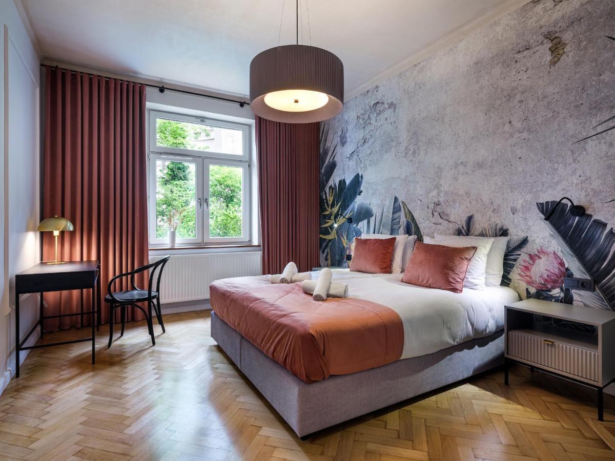 Tyzenhauz Grand Apartaments Krakow Luaran gambar