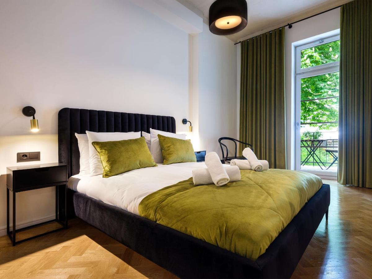 Tyzenhauz Grand Apartaments Krakow Luaran gambar