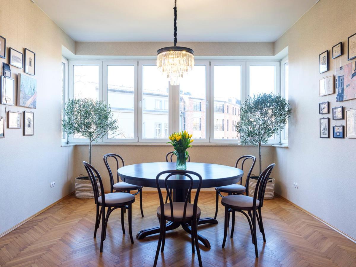 Tyzenhauz Grand Apartaments Krakow Luaran gambar