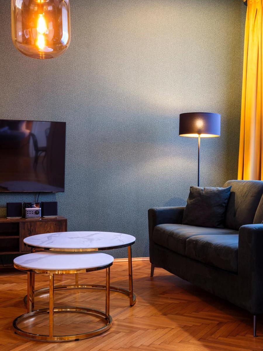 Tyzenhauz Grand Apartaments Krakow Bilik gambar
