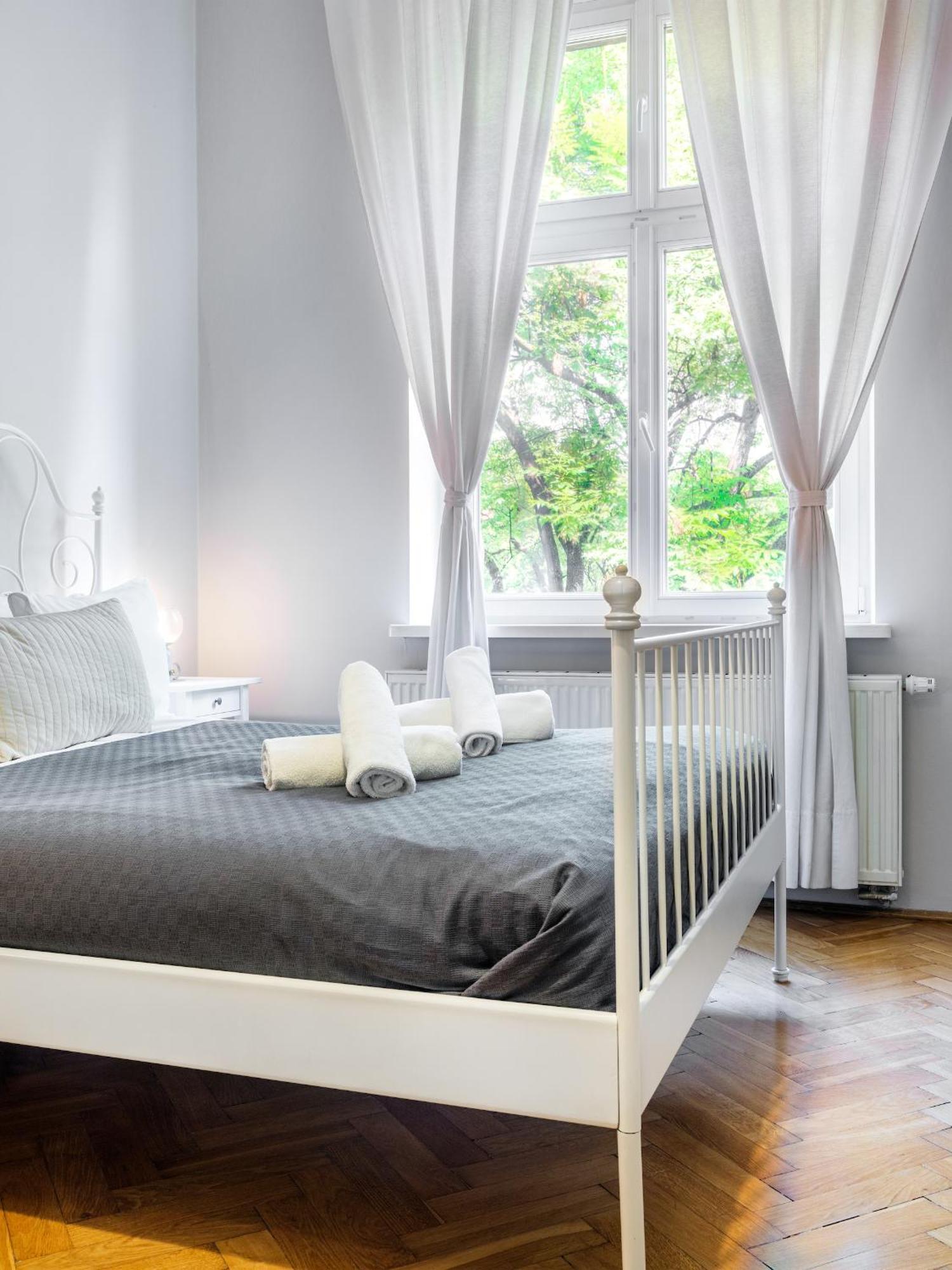 Tyzenhauz Grand Apartaments Krakow Luaran gambar